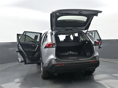New 2025 Toyota RAV4 XLE image 34