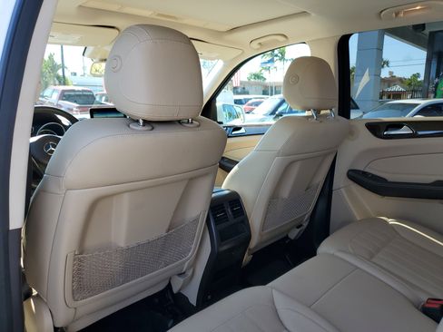 Used 2018 Mercedes-Benz GLE 350 image 33