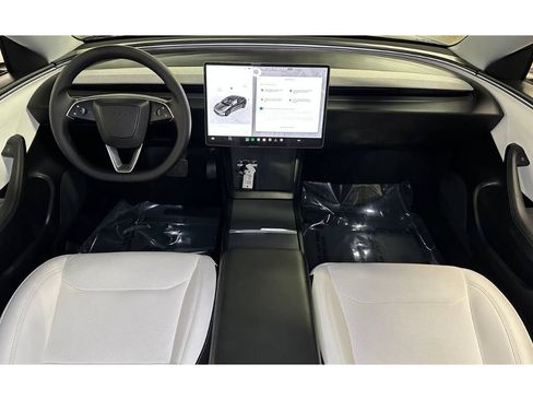 Used 2026 Tesla Model 3 RWD image 23