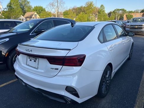 Used 2023 Kia Forte GT-Line w/ GT-Line Premium Package FWD image 7