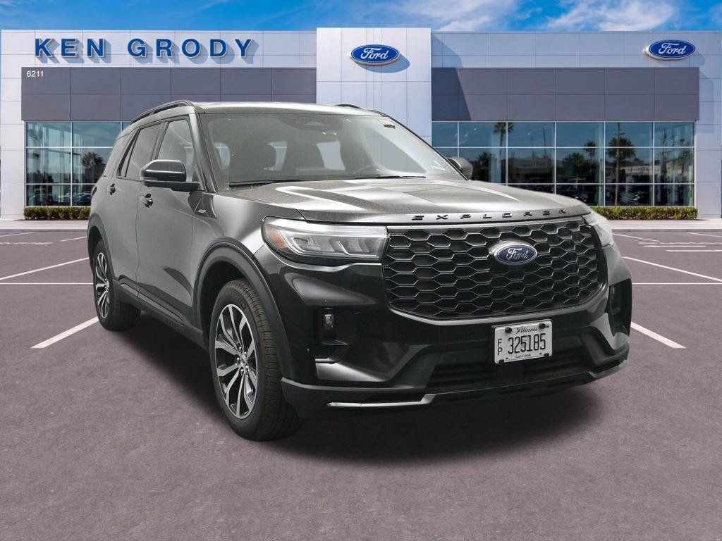 Used 2026 Ford Explorer ST-Line AWD/4WD image 4