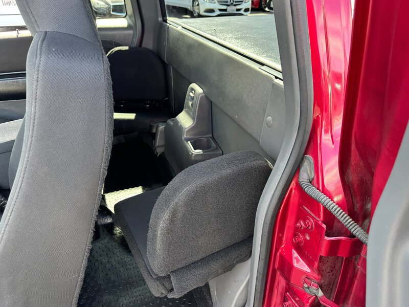 Used 2007 Ford Ranger FX4 AWD/4WD image 12