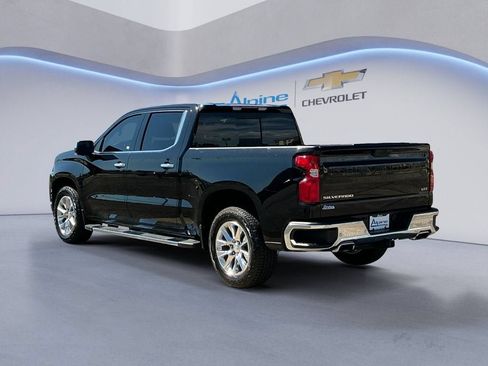 Used 2021 Chevrolet Silverado 1500 LTZ AWD/4WD image 3