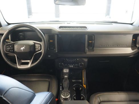 Used 2024 Ford Bronco Badlands AWD/4WD image 19