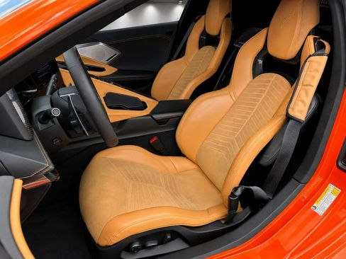 Used 2021 Chevrolet Corvette Stingray Preferred Cpe w/ Z51 Performance Package RWD image 10