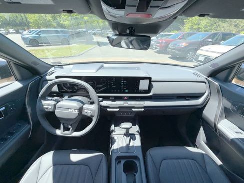 New 2027 Kia Seltos X-Line SX AWD/4WD image 39