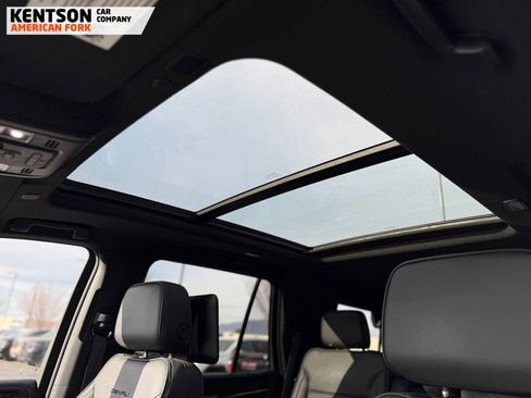 Used 2023 GMC Yukon Denali image 35