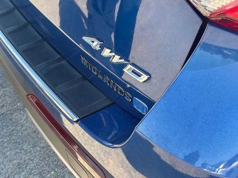 Used 2022 Ford Explorer Limited image 20