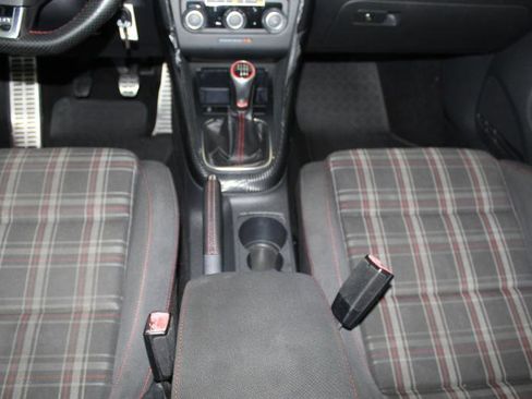 Used 2013 Volkswagen GTI 2-Door image 11