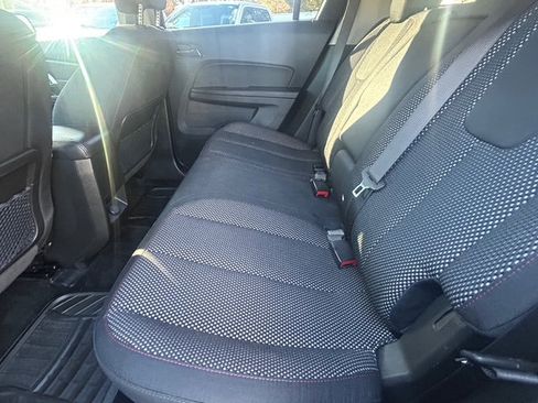 Used 2016 GMC Terrain SLE image 8