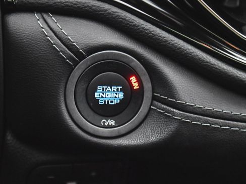 Used 2022 Dodge Durango GT image 23