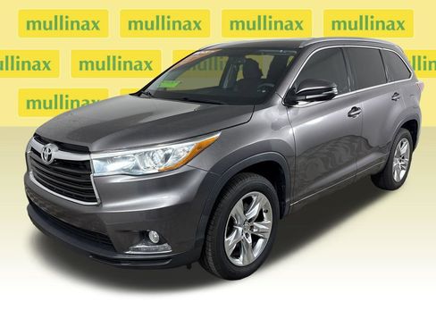 Used 2014 Toyota Highlander Limited FWD image 10