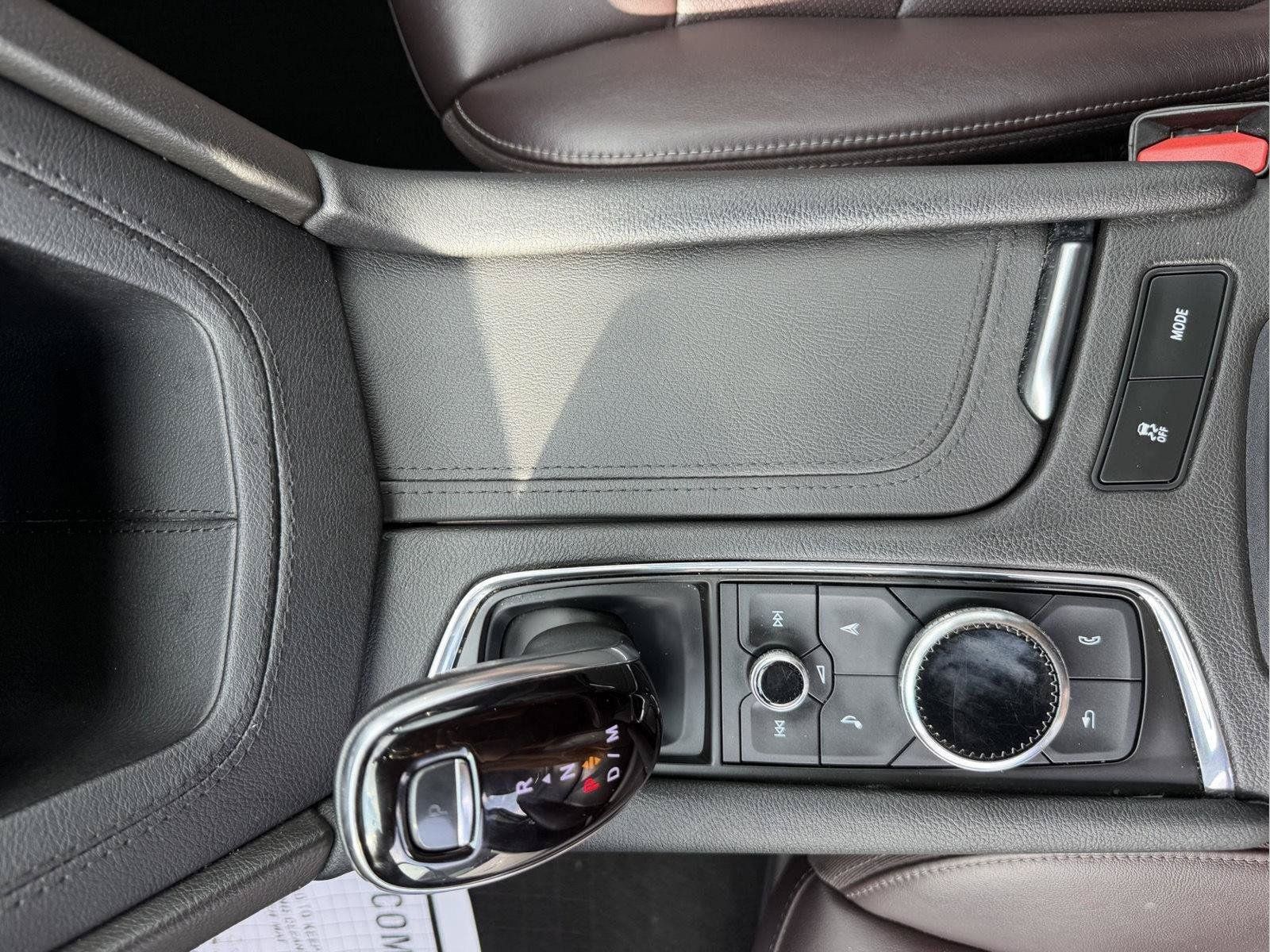 Used 2023 Cadillac XT6 Premium Luxury AWD/4WD image 15