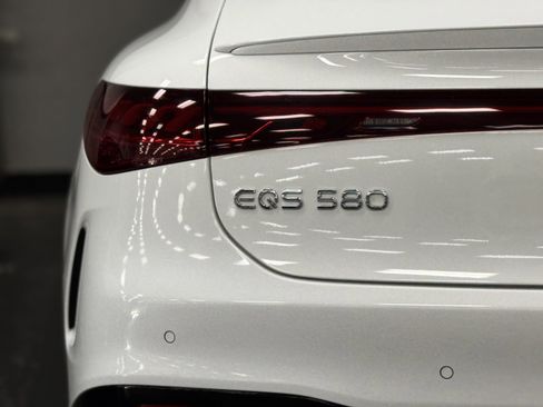 Certified 2023 Mercedes-Benz EQS 580 4MATIC Sedan image 12