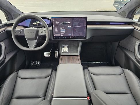 Used 2023 Tesla Model X AWD/4WD image 22