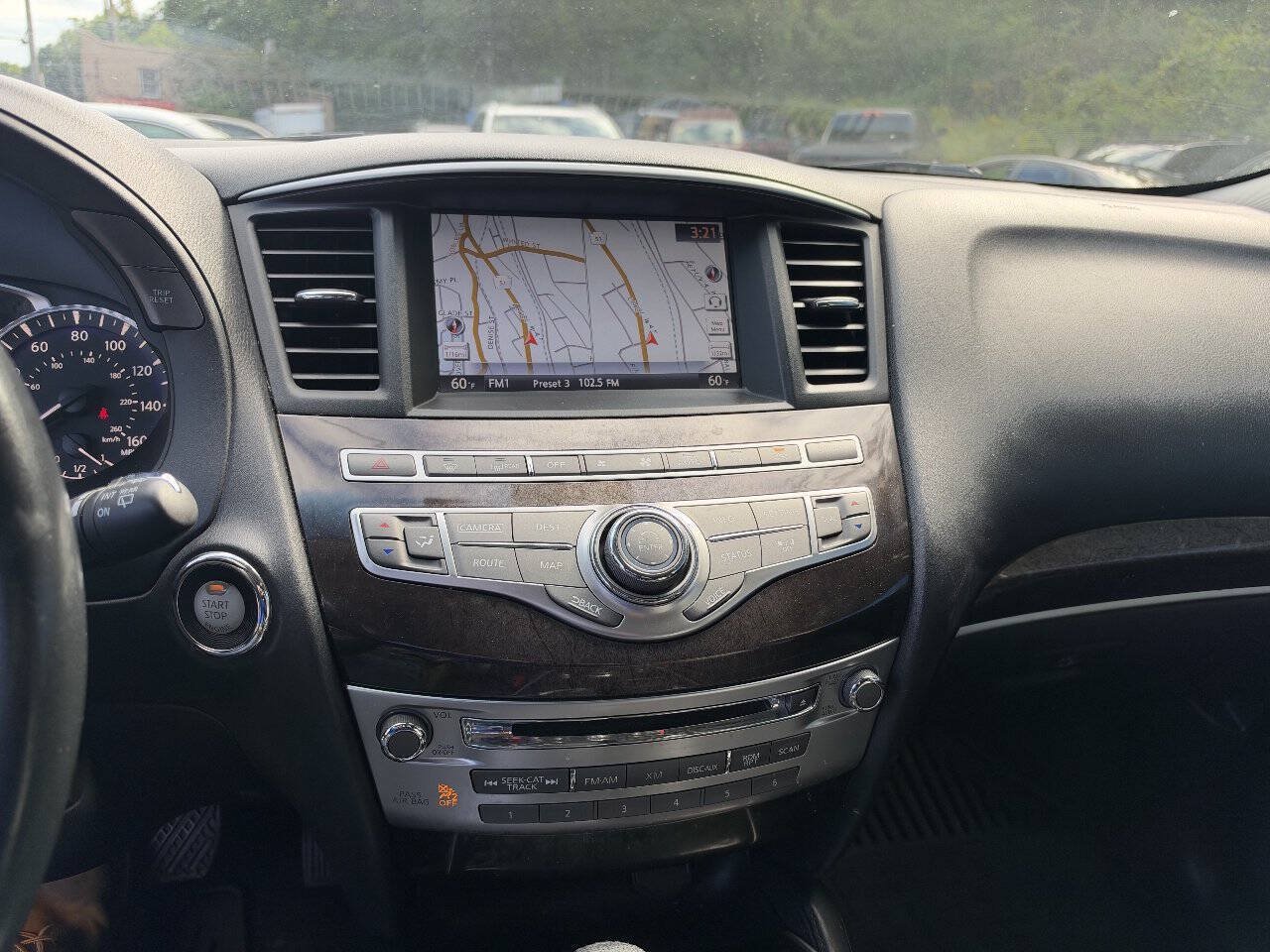 Used 2015 INFINITI QX60 Luxe w/ Premium Plus Package AWD/4WD image 17