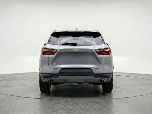 Used 2025 Chevrolet Blazer LT FWD image 7