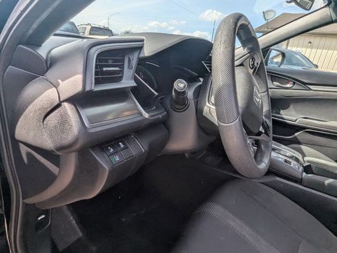 Used 2019 Honda Civic EX image 11