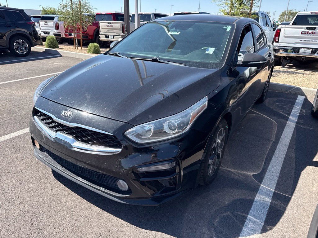 Used 2020 Kia Forte LXS FWD image 2