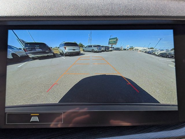 Used 2023 Buick Envision Preferred FWD image 18