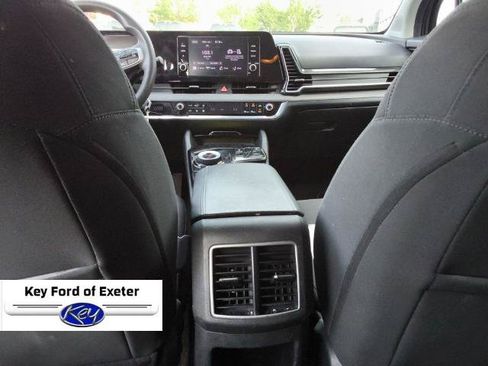 Used 2023 Kia Sportage LX AWD/4WD image 16
