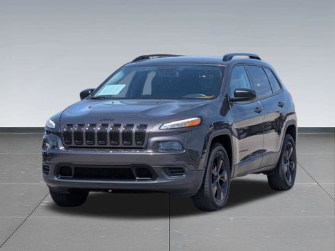 Used 2016 Jeep Cherokee Sport w/ Cold Weather Group AWD/4WD image 13
