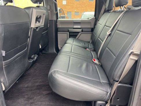 Used 2016 Ford F150 XLT w/ Equipment Group 302A Luxury AWD/4WD image 16
