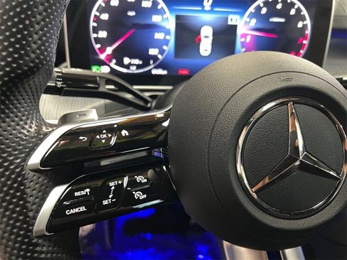 Used 2022 Mercedes-Benz C 300 4MATIC Sedan image 27