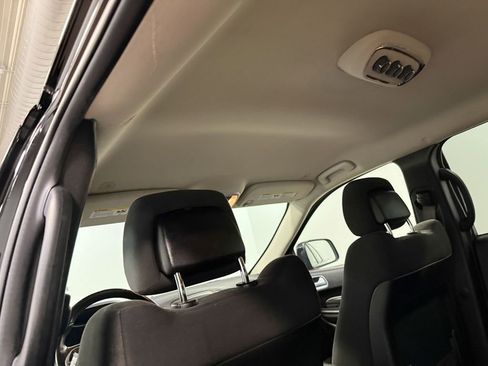 Used 2020 Dodge Durango SXT AWD/4WD image 11