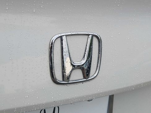 Certified 2024 Honda Civic EX image 28