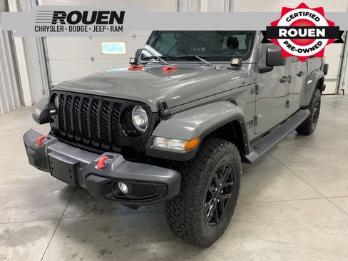 Used 2022 Jeep Gladiator Sport AWD/4WD image 1