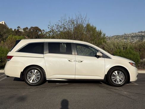 Used 2016 Honda Odyssey EX-L image 8