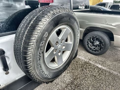 Used 2013 Jeep Wrangler Sport image 7