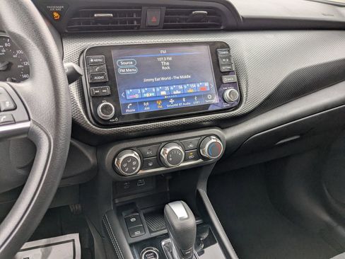 Certified 2023 Nissan Kicks SV image 19