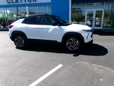 New 2026 Chevrolet TrailBlazer RS image 1