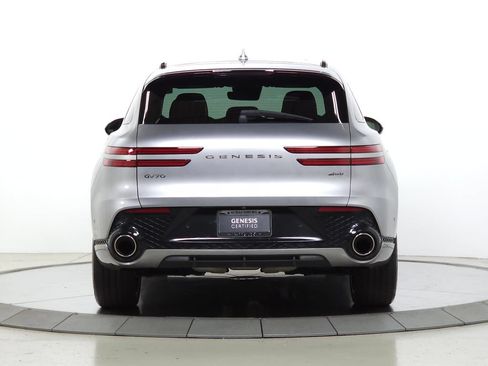 Used 2024 Genesis GV70 2.5T w/ Sport Prestige Package AWD/4WD image 8