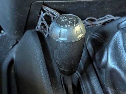 Used 2016 Jeep Wrangler Unlimited Sport image 17