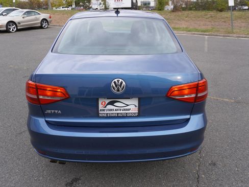 Used 2015 Volkswagen Jetta S image 6