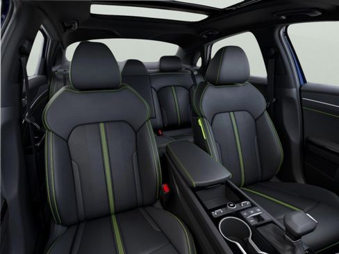 New 2026 Kia K5 GT FWD image 11