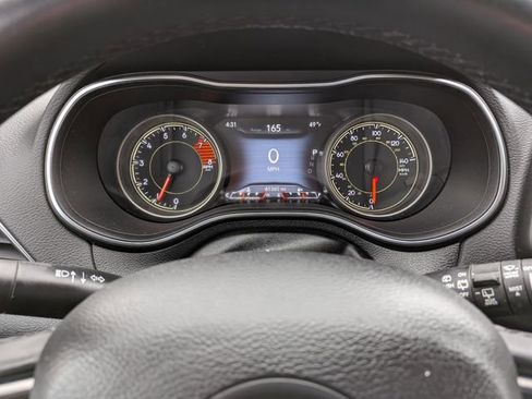 Used 2019 Jeep Cherokee Limited AWD/4WD image 24