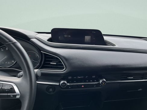 Used 2025 MAZDA CX-30 AWD 2.5 S w/ Preferred Package image 14