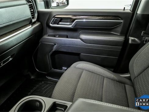 Certified 2025 GMC Sierra 2500 SLE w/ SLE Value Package; image 22