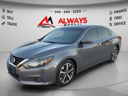 Used 2017 Nissan Altima 2.5 SR