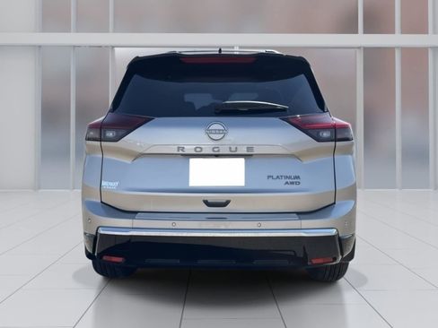 New 2026 Nissan Rogue Platinum w/ Platinum Premium Package image 4