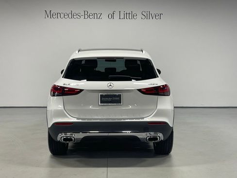 Used 2023 Mercedes-Benz GLA 250 4MATIC image 4