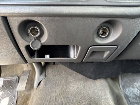 Used 2006 GMC Sierra 1500 SLE w/ Light Duty Power Package image 18