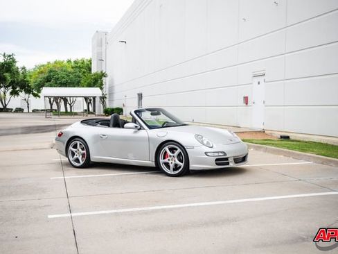 Used 2006 Porsche 911 Carrera S image 51