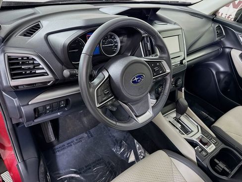 Certified 2022 Subaru Forester Premium AWD/4WD image 19