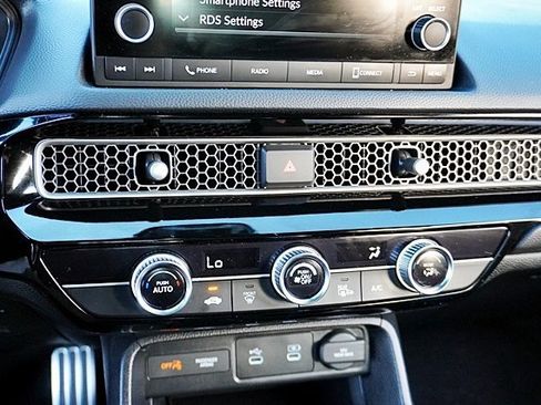 Used 2025 Honda Civic Sport image 26