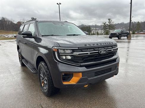 New 2026 Ford Expedition Tremor image 6